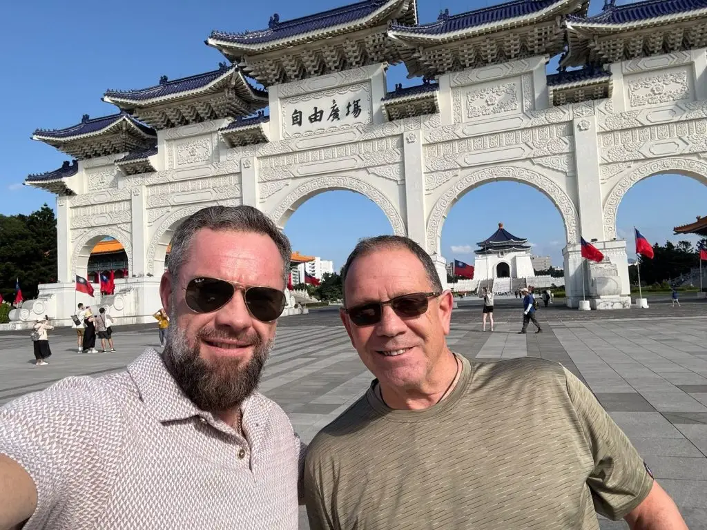 Dave Underwood and Pete Measures at Liberty Square, Taipei
